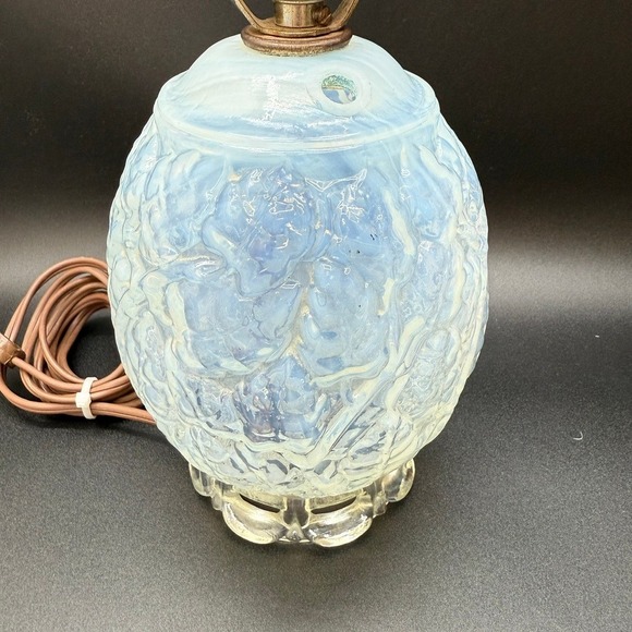 Vintage Opaline Glass Lamp Embossed Floral Egg Shaped Bedside Table 50s READ - Picture 5 of 16